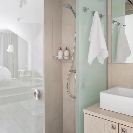 Noli Katajanokka Hotel 4*