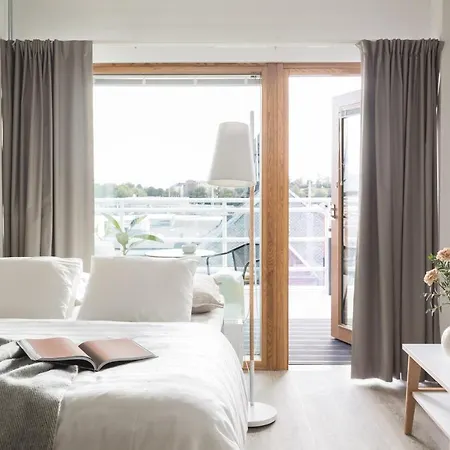 Noli Katajanokka Hotel 4*